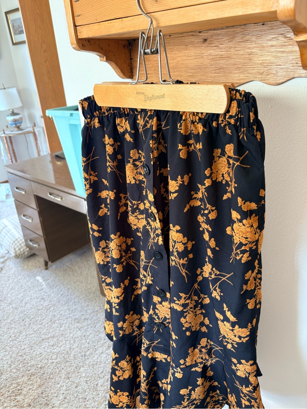Black & Mustard Floral Midi Skirt - Picture 5 of 7